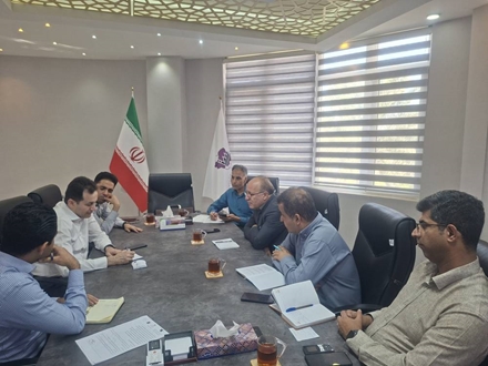 نشست مشترک مدیرعامل شرکت شهرک‌های صنعتی هرمزگان و مدیرعامل مخابرات استان